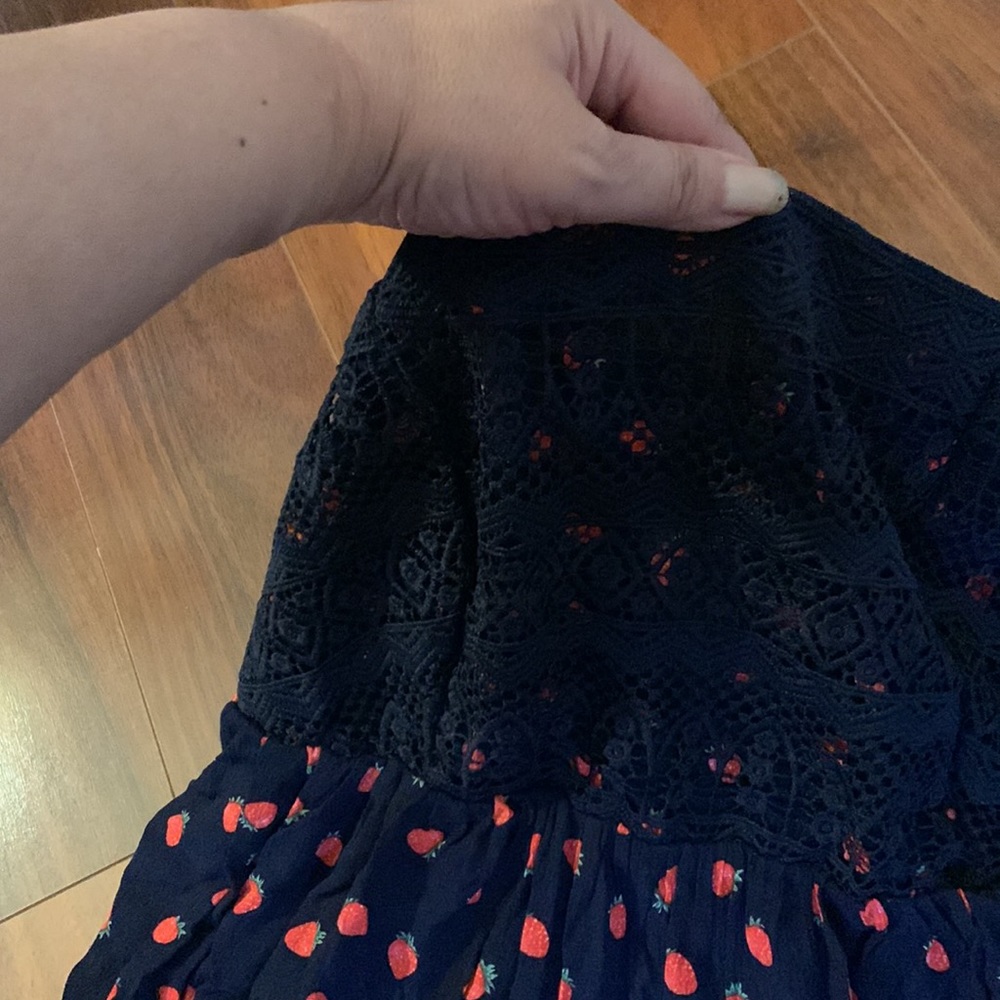 Torrid - Picture 2 of 6